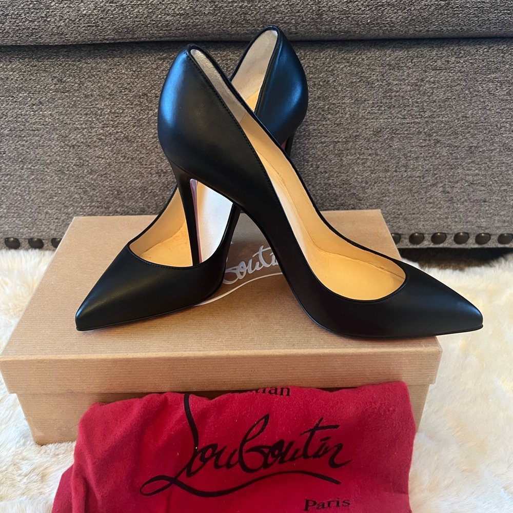 New Christian Louboutin Pigalle Nappa Leather Black Pumps 100mm Size EU 39 - Picture 2 of 8